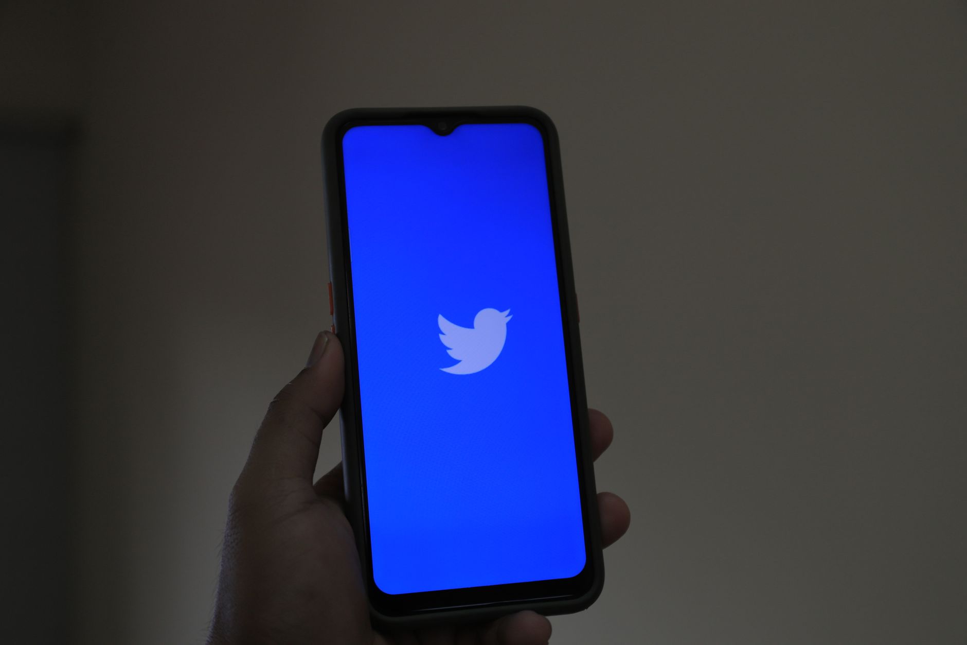 The Ultimate Guide to Twitter Verification: Benefits, Requirements, and Application Process